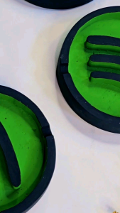 BOSSAA.ID - Asbak Unik Hiasan Meja Aesthetic Logo Spotify