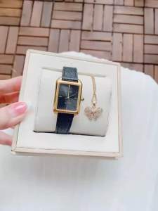 Đồng Hồ Nữ Citizen EM1192-01E Eco Drive Size 23.5x35 Mặt Chữ Nhật Dây Da Vân Cá