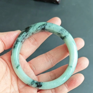 Type A Myanmar Jadeite Bangle 56.2x12.6x8.8mm C12 with Certificate | 天然A货翡翠玉镯