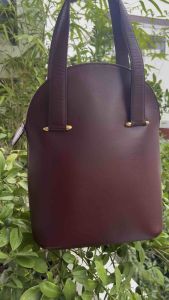 Túi 2hand xách tay phom cực đẹp nhà CẠT TI Ơ aut của Pháp rất phong cách -T159