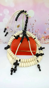 tasbih tijani kayu tulang kombinasi yuser black benang rajut S54