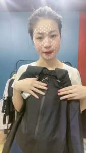 Áo khoác gió namáo gió phối màu ngang 2 lớp gió siêu dày dặn ấm áp.