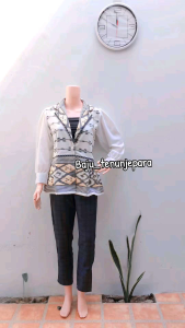 Blazer Tenun Jepara: Outer Wanita Etnik & Semi Formal