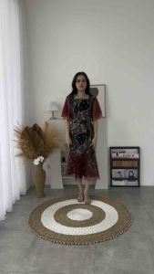 Elaina Collection: Pakaian Pengantin Batik, Dress Wisuda, dan Pesta Midi