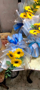 Bó hoa hướng dương sáp thơm tông xanh MS HD 003