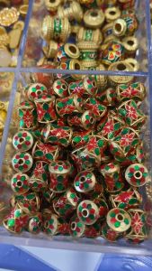 Sỉ 10 charm lu thống titan bền đẹp mic vòng