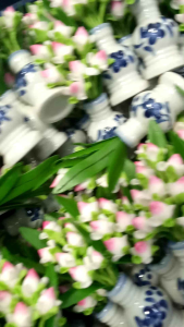 แจกันดอกบัวงานดินปั้นราคาคู่ละ150บ.