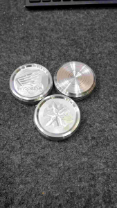 Nắp bình xăng inox 304 không gỉ gắn các dòng xe