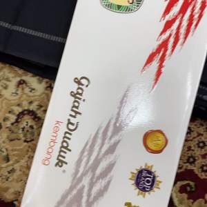 Kain Pelikat Dewasa Edisi Hitam