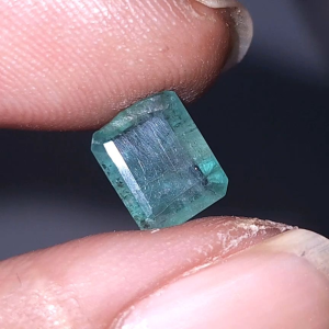 Natural emerald beryl zamrud africa
