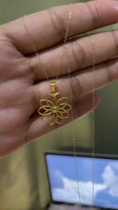 PAWNABLE 18K Saudi Gold Fine Tauco Chain(thin)with 18K Beautiful Flower Pendant(20mm/Open back)✨