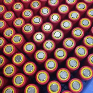 Pin sanyo 18650 2500mah