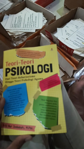 Buku TEORI-TEORI PSIKOLOGI : DARI TEORI BEHAVIORISME HINGGA TEORI PSIKOLOGI AGAMA - Anak Hebat Indonesia