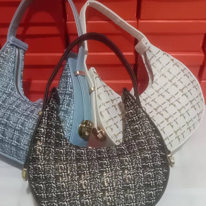 Tas bahu wanita moon bag shoulder tas ketiak. Tas bulan kanvas puu