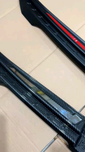 Sillplate Belakang Suzuki Fronx 2025 2026 2027 2028 Hitam Carbon Glossy List Chrome Merah .