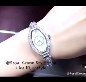 ผ้านาฬิกาผู้หญิง Royal Crown ( 100%) ประดับเพชรสีเงินหน้า ปัดมุกสวยหรู ระบบถ่านกันน้ำจัดส่งพร้อมกล่องครบ 1ปี บัตร 1ปี