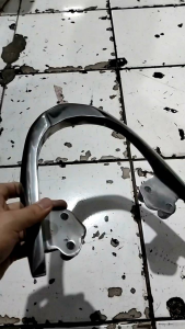 Behel  pegangan belakang motor jok Honda beat F1 injeksi esp 2013-2017 silver dan hitam