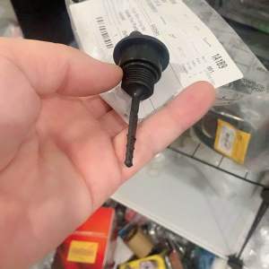 Thăm nhớt dầu máy Piaggio Vespa 2v Iget Sprint chính hãng Piagio Piaggio