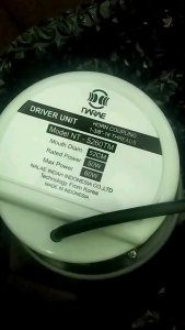 corong speaker brand Narae kapasitas daya maximal 70watt high impendance ada trafo metching impendance di dalamnya diameter lingkaran beda lebih besar yaitu 52cm produk baru belum ada corong besar Yang mempunyai kapasitas 70watt selain Narae Ini