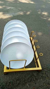 TEMPAT PIRING DAN GELAS DI MEJA(KOKOHMEWAH)