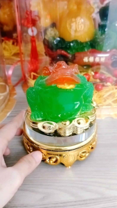 Ông Cóc Ngậm Tiền Vàng Đế kính xoay Để Bàn Chiêu Tài Lộc phong Thuỷ tặng sinh nhật