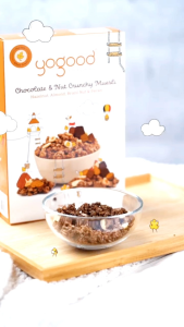 Yogood Crunchy Muesli Chocolate Nut/Fruit Nut/Strawberry(320g)