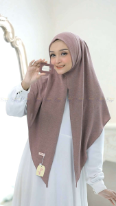 (BASYA) SEGITIGA MALAY MARIANA GESPER•hijab instan knit•jilbab knit polos•hijab snow white•kerudung segitiga malay•hijab segitiga knit•free gesper•hijab instan daily•