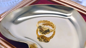 GGOLD แหวนทองคำแท้  1.0 กรัม หรือ 0.5 สลึง ลายหัวใจผูกกัน [G-01009 G-00763] ผ่อน LazPayLater ได้