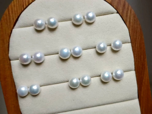 DaVee | High grade Natural pearl earrings 8mm white pearl stud earrings with silver needle