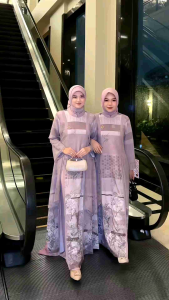 viona dress by new lusy