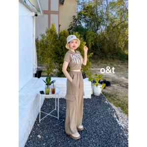 ฮิตมาก ชุดเซตเสื้อครอป กางเกงคาโก้ มีกระเป๋าใช้งานได้จริง #ผ้าวุลเวฟ ไซล์เล็ก ไซล์ใหญ่สาวอวบใส่ได้