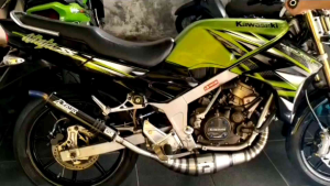 Knalpot Ninja RR R SS Cobra Copy Ahau Original Dari Aleser Racing Exhaust