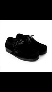 Sepatu Clark Septu Wallabee Chungky Spatu Kasual Pria Full Black