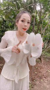 dép đúc siêu nhẹ quai ngan thiết kế mới 12cm fom nhỏ tăng size nhé