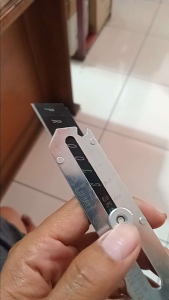 pisau cutter stsnless stell