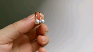 DaVee Pearl earrings  highlights shell-based imitation pearl earrings/6mm珍珠耳钉高光仿马贝白色珍珠耳环