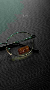 กรอบแว่นตา เก่า กรอบแว่นสายตา 90s รุ่น Green Day กรอบสีเขียว รุ่นเลนส์ใส แข็งแรง กรอบเพื่อนตา รูปลักษณ์สำหรับนำไปตัดสายตา วินเทจ