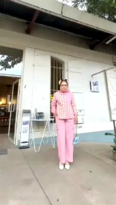 Setcel Wanita Cargo by Jevanni: Kotak Kotak Best Seller