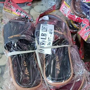 sandal slop new era untuk wanita pengiriman cepat