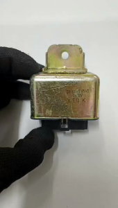 100% ORIGINAL 39160-24540 FUEL PUMP RELAY 8PIN 12V FOR HYUNDAI ATOS SONATA EFTRAJEK / KIA OPTIMA /POWER RELAY 8PIN (USED)