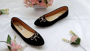 ADIVA A-010 sepatu flat shoes terbaru 2025 variasi dasi pita kekinian sepatu dewasa terlaris slip on & mules sepatu balet sepatu kerja