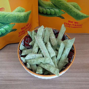 Vegetable Puffs / Crispy Green Pea Snack Cheese Flavor 216g (Smart Choice)
