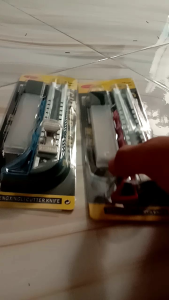 Cutter / Kater / Pisau Cutter Pencet + Refil 2pcs HAIXINGLI Pencetan Besi Alat Tulis Cutter Besi - Lazada