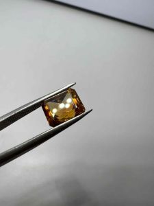 2685-ĐÁ THẠCH ANH VÀNG ( THIÊN NHIÊN ) GIÁC CẮT THIẾT KẾ.