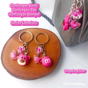 Gantungan Kunci Lotso-Ganci Tas Ganci Dompet Gantungan Karakter Lotsolucu
