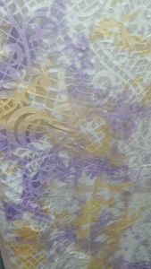 เกาหลี ลูกไม้สวยเนื้อซิลสวยนิ่มใส่สบายสีม่วง กับสีเหลืองหน้ากว้าง60"ส่วนผสมของผ้าเป็นโพลีตัดแบ่งเป็นเมตร