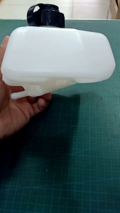 ถังน้ำมัน NB411 ใส่ เครื่องตัดหญ้า โรบิ้น และ เครื่องจีน