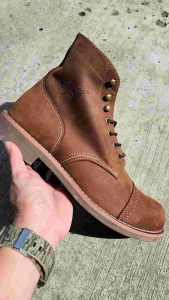 (Best Selling) Boots RED WING 8111 Iron Ranger Wild Crazy Horse Leather