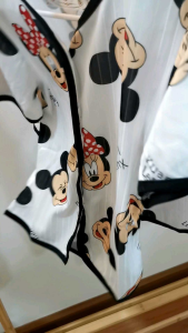 ชุดนอนเด็ก แขนสั้นขาสั้น ลายการ์ตูน มีกระดุม เนื้อผ้าใส่สบาย