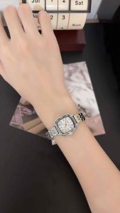 Tangan Wanita Naidu Tali Rantai Stainless Steel Mewah Model Segi Korean Watch M168